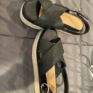 Women’s sandals